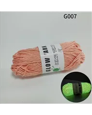 Пряжа, яка світиться у темряві Glow Yarn, рожева